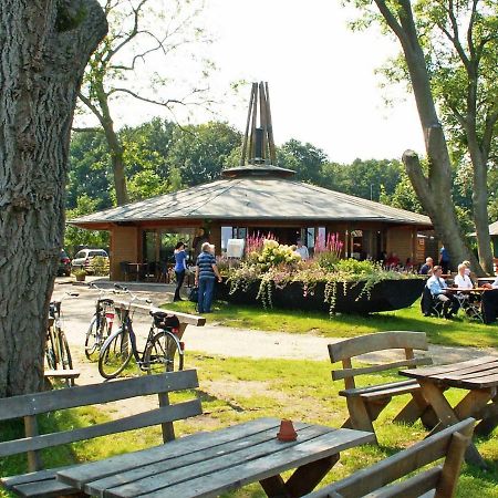 Ferienglueck In Strandbadnaehe Von Waren Mueritz Apartment Bagian luar foto