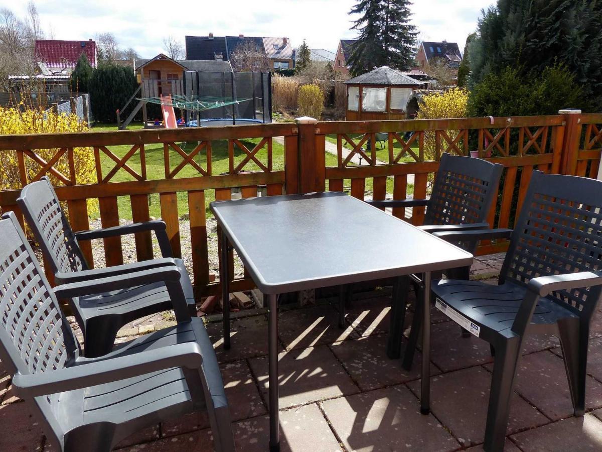 Ferienglueck In Strandbadnaehe Von Waren Mueritz Apartment Bagian luar foto