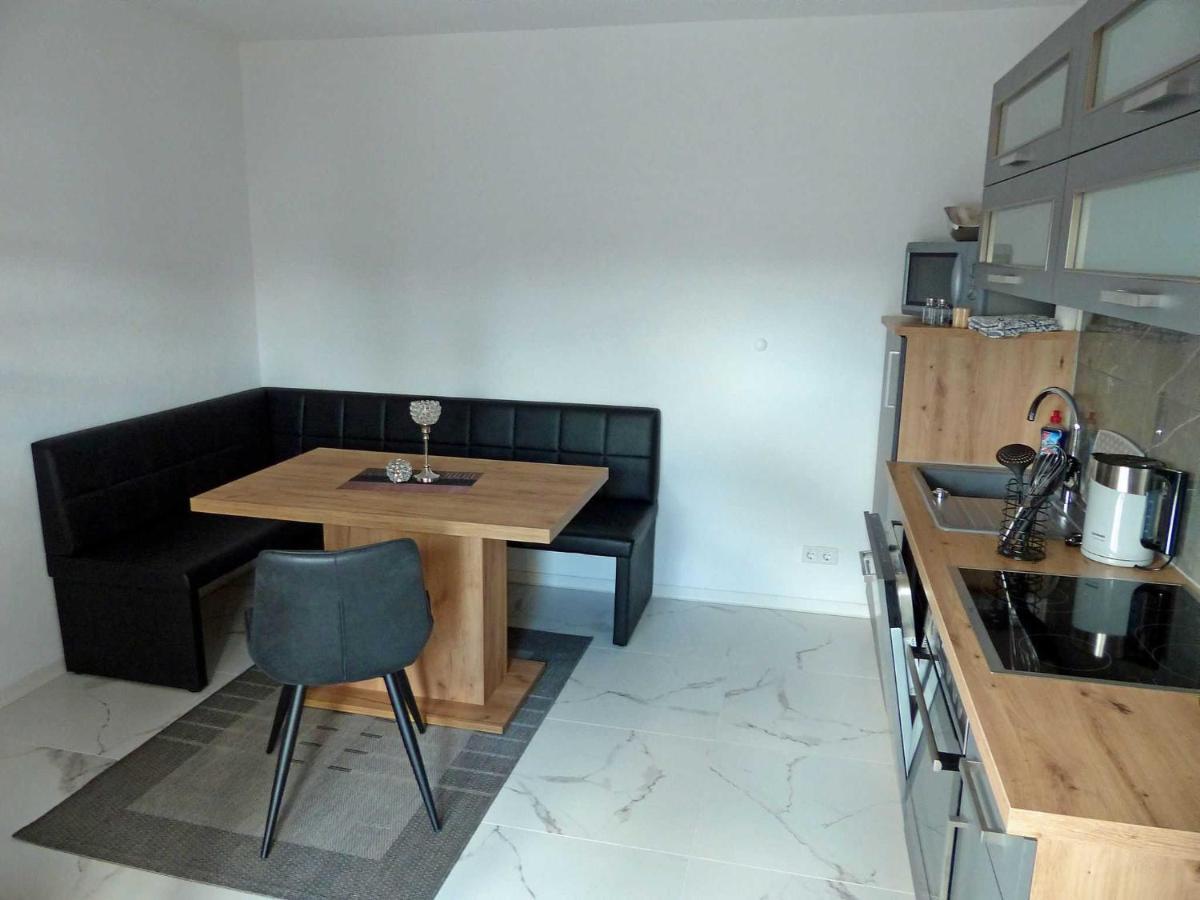 Ferienglueck In Strandbadnaehe Von Waren Mueritz Apartment Bagian luar foto